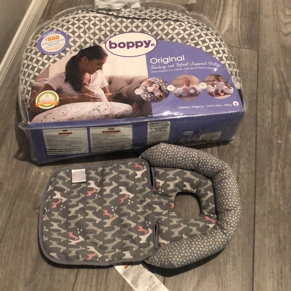 Boppy feeding and head infant support pillows